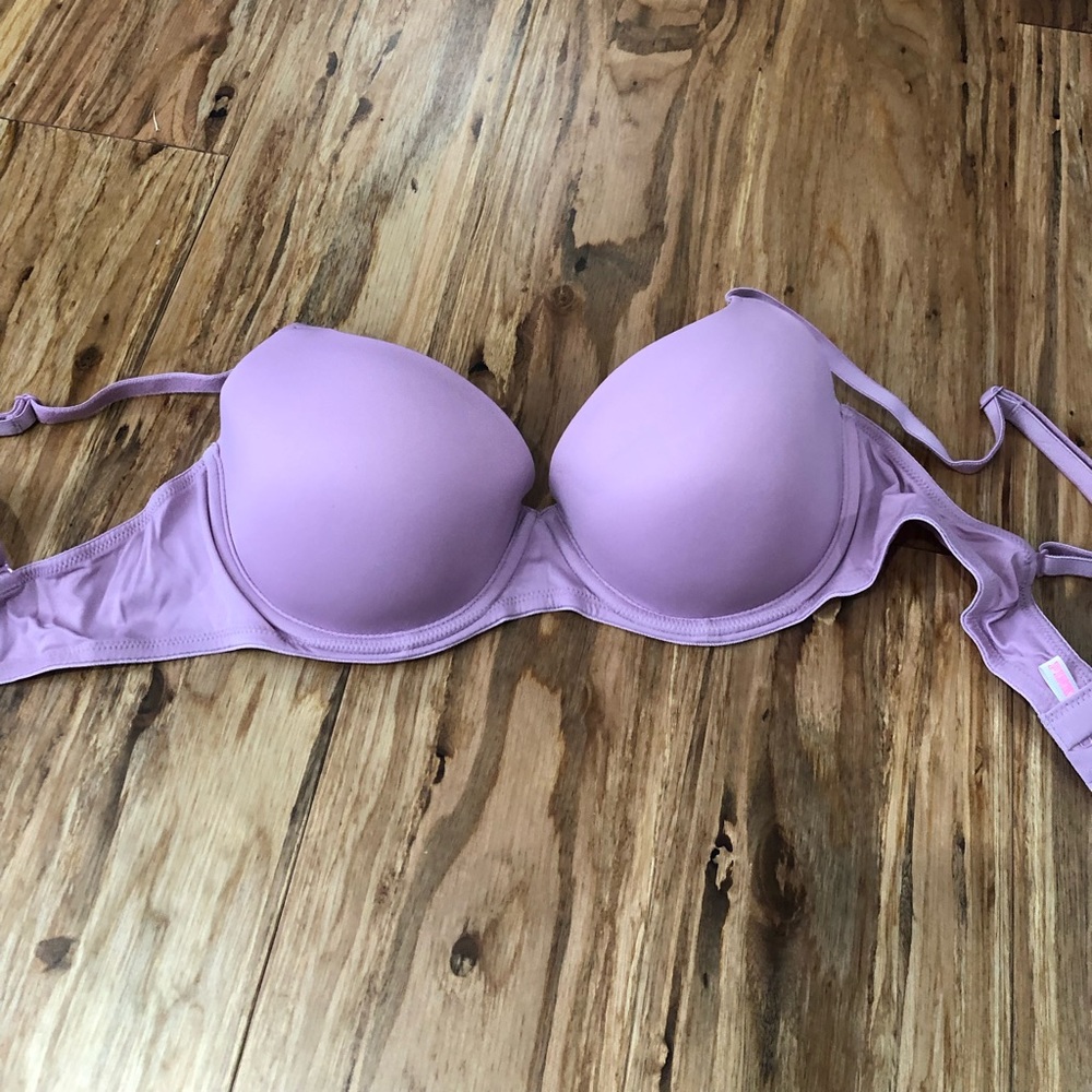 Victoria Secret PINK 34C Wear Everywhere Lightly Lined
